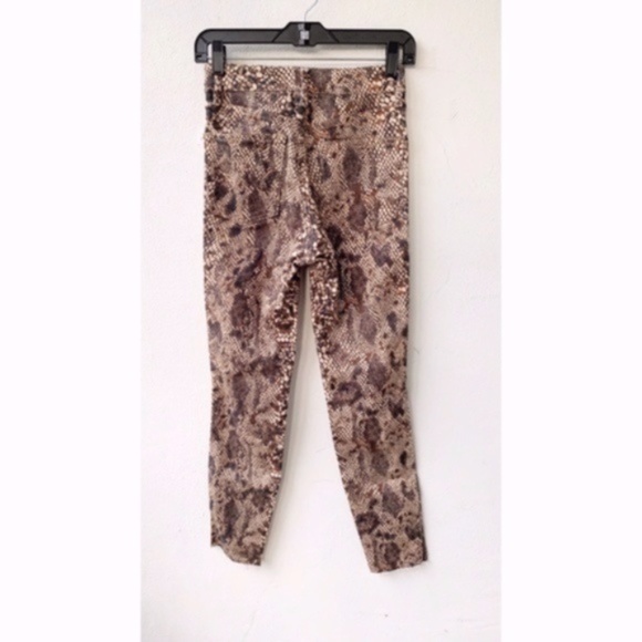 Revolve Free People High Rise Raw Hem Jegging Jean Cropped Skinny Two Faced 27 - Picture 7 of 9